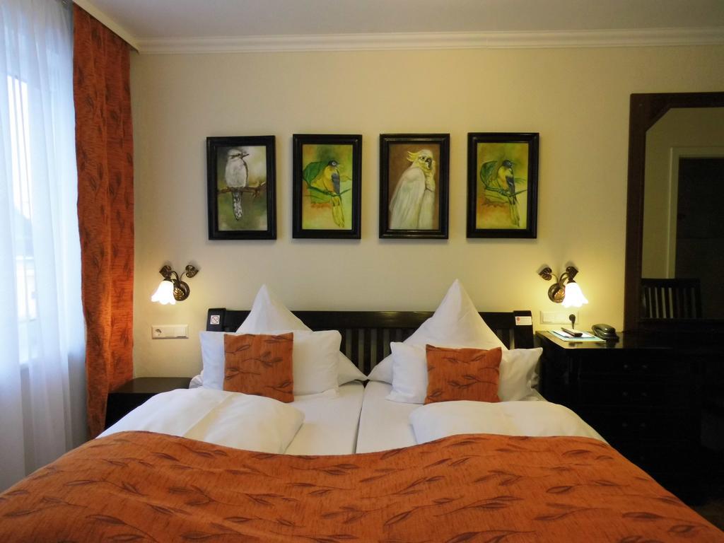Aparthotel Guzulka & Restaurant Berlin Eksteriør billede